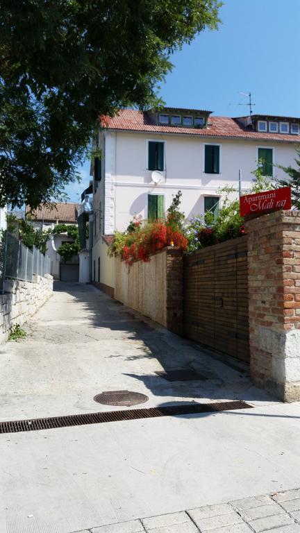 Apartments Mali Raj Vranjic Esterno foto