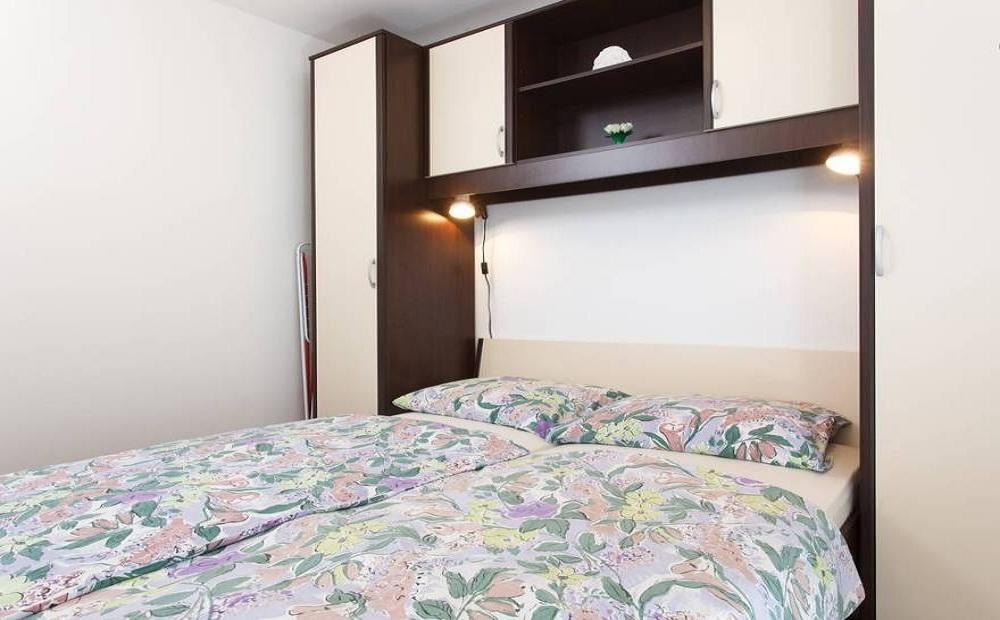 Apartments Mali Raj Vranjic Esterno foto