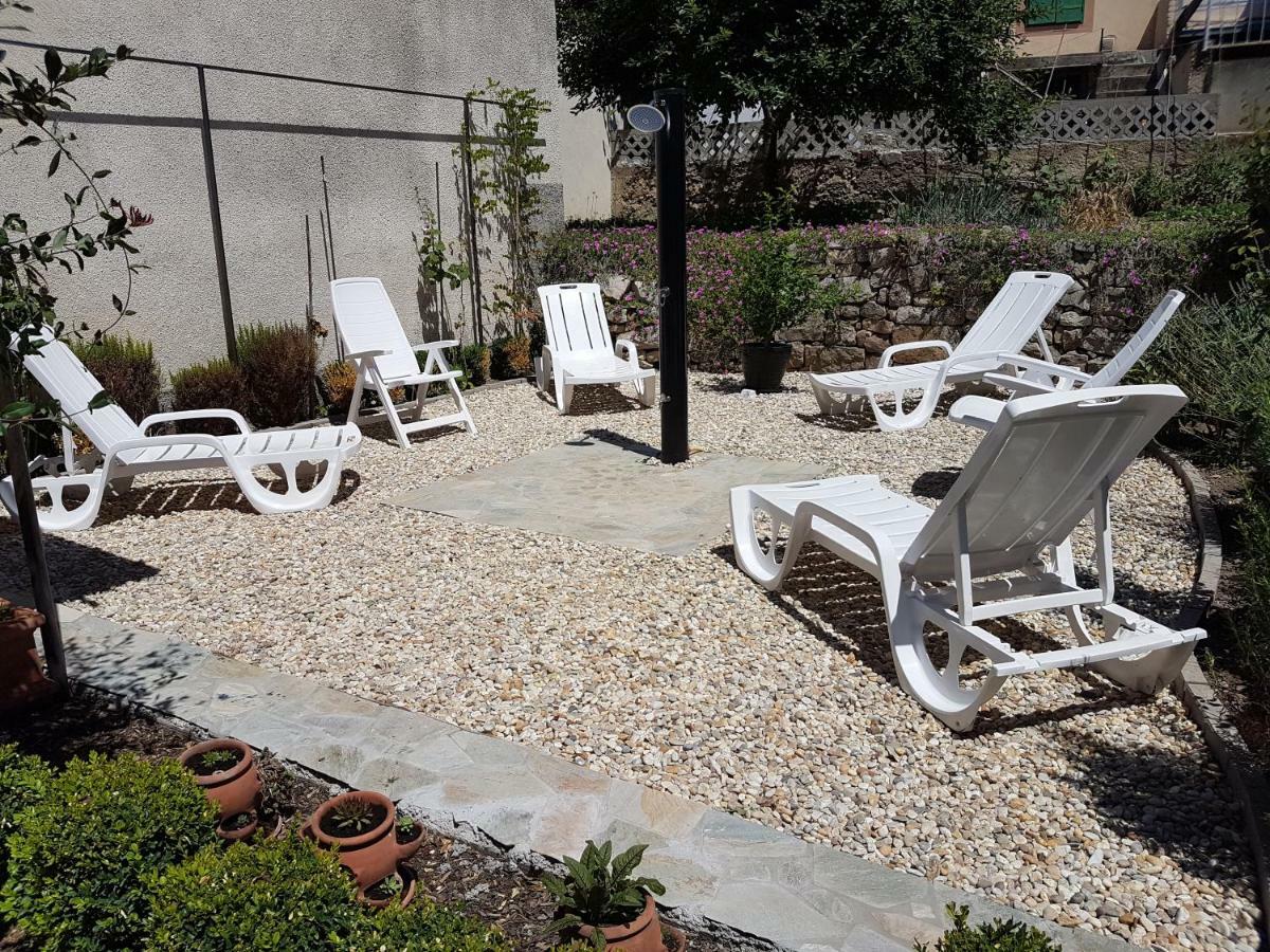 Apartments Mali Raj Vranjic Esterno foto